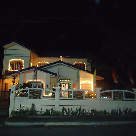Donsol Aguluz Homestay Экстерьер фото